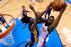 NBA: Ostudný debakl Lakers, Philadelphia srovnala
