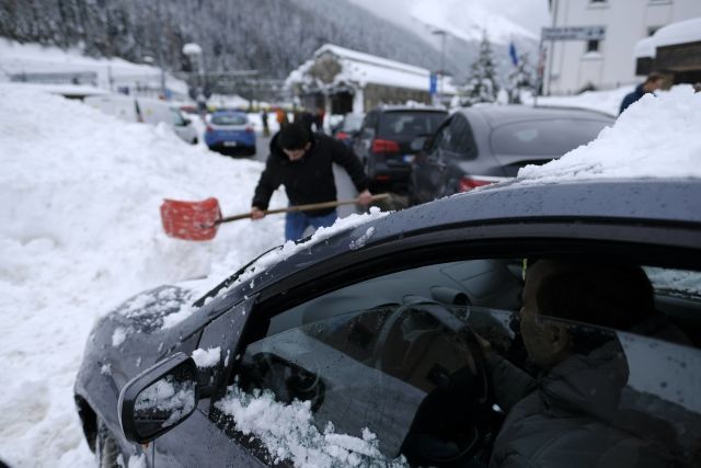 Sníh komplikuje dopravu v Brennerském průsmyku, 2.2.2019