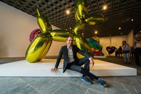 FOTO Král kýče Jeff Koons poprvé vystavuje v New Yorku