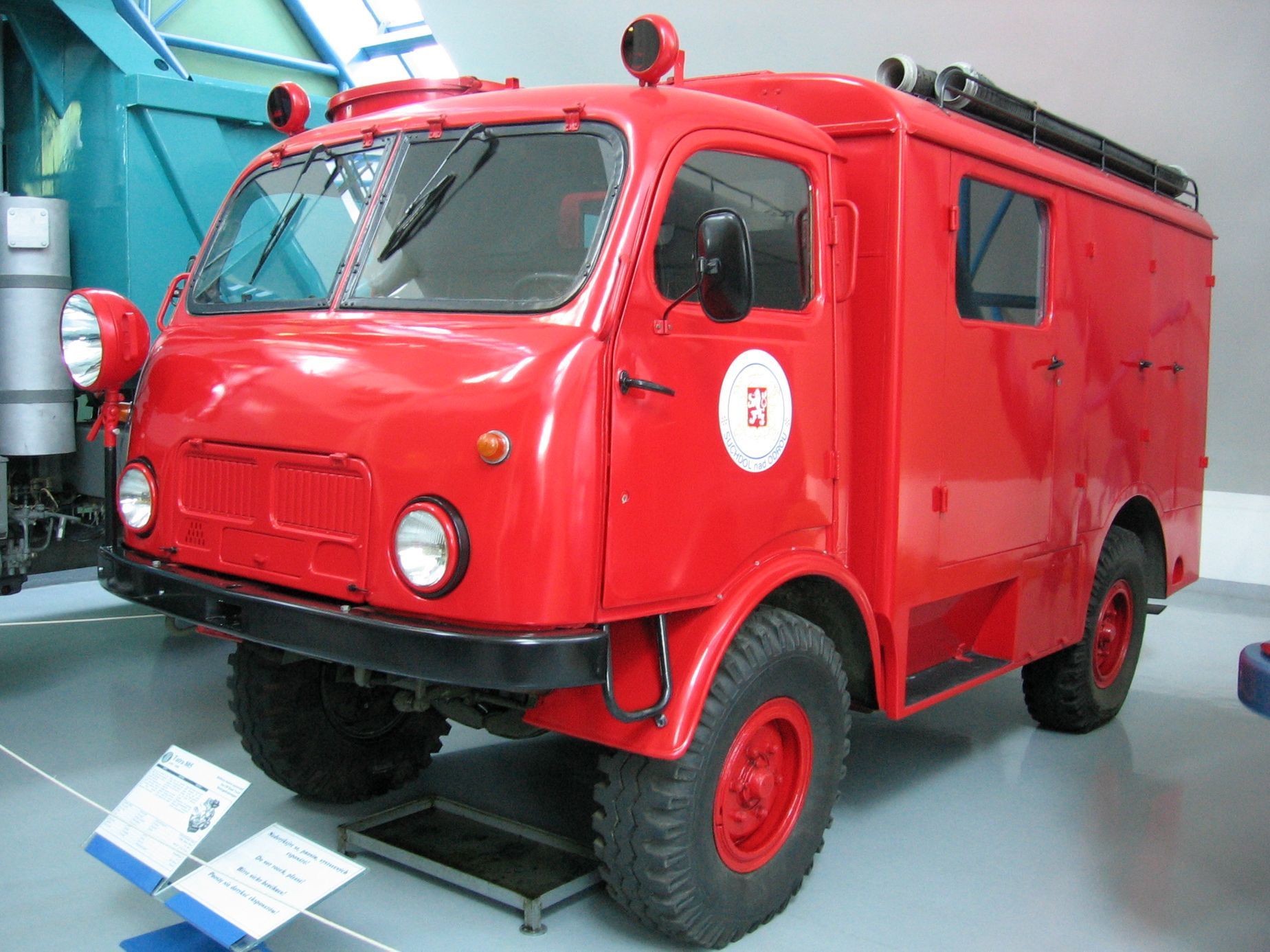 Tatra 805