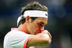 Federer v Šanghaji senzačně vypadl s kvalifikantem