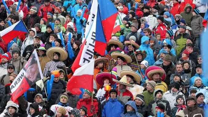 Fanoušci vytvořili během lednového Světového poháru v biatlonu v Novém Městě na Moravě výbornou atmosféru