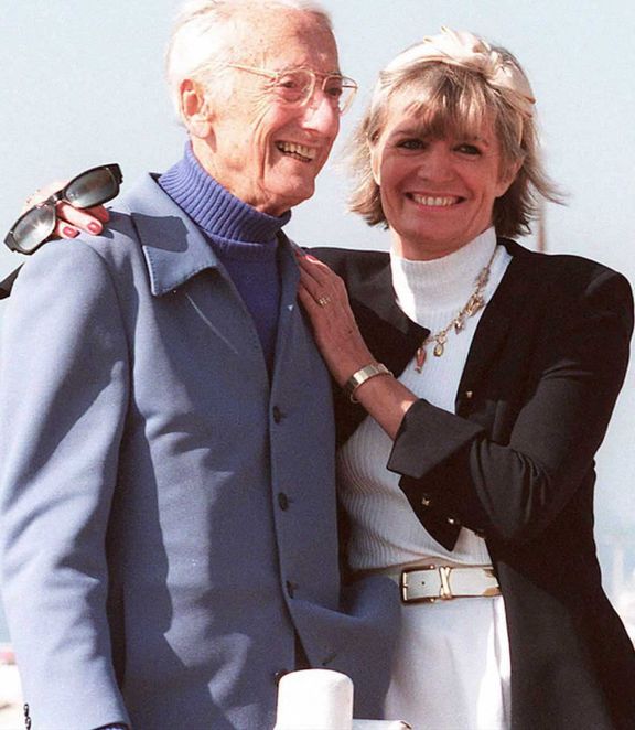 Oceánograf Cousteau se svojí druhou ženou Francine v dubnu roku 1995.