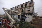 Pákistánskou textilku zachvátil požár, zemřelo 236 lidí