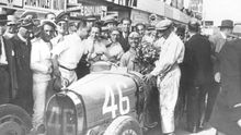 Premiéra v roce 1929. Závody v úzkých uličkách se pak staly jedním ze symbolů F1
