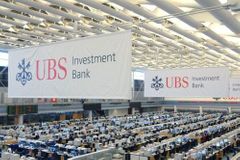 UBS dnes oznámila rekordní ztrátu kvůli hypotékám