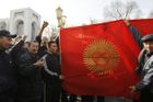 Kyrgyzstán chce soudit prezidentovy příbuzné