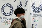 Premiér chce olympiádu v původním termínu, většina Japonců je proti