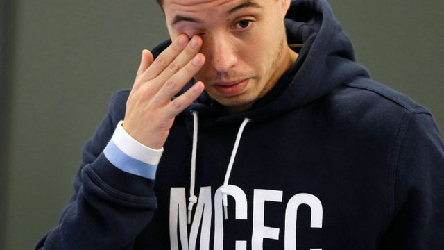 Samir Nasri ještě jako hráč Manchesteru City. Nyní hostuje v Seville, proto jeho léčebný výlet do Kalifornie vyšetřuje španělská antidopingová agentura.