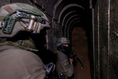 Izrael chce zatopit tunely Hamásu v Gaze vodou z moře, píše list. USA plán znepokojil