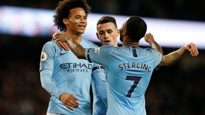Sterling, Sané a Foden slaví branku Manchesteru City