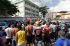 Do školy v Riu vtrhl muž a začal bezhlavě střílet děti