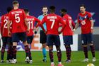 fotbal, Evropská liga 2020/2021, Lille v Ajax Amsterdam, rozhodčí Ivan Kružliak