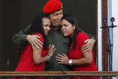 Chávezovy dcery odmítají opustit prezidentský palác