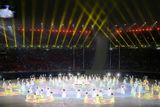 Na úvod ceremoniálu se na ploše olympijského stadionu v Pchjongčchangu ukázalo více než 130 tanečníků a hudebníků.