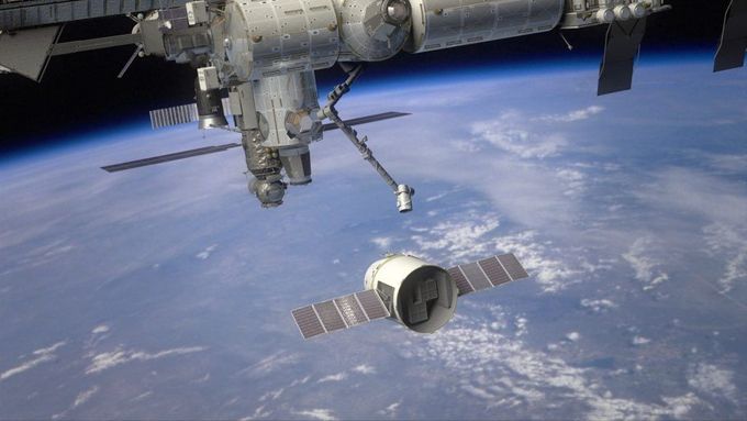 Mezinárodní vesmírná stanice (ISS).