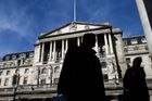 Britské akcie výrazně posílily, pomohla jim k tomu opatření centrální banky kvůli Brexitu
