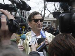 Hubsi Kramar v St. Pölten během soudního procesu s Josefem Fritzelem