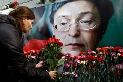 Psala o hrůzách v Čečensku, kritizovala Kreml. Vražda Anny Politkovské byla varováním
