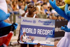 Pražský půlmaraton nabídl traťový rekord. Dominoval keňský mistr světa Sawe