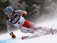 Benjamin Raich z Rakouska na trati prvního kola obřího slalomu SP v Krajnske Goře.