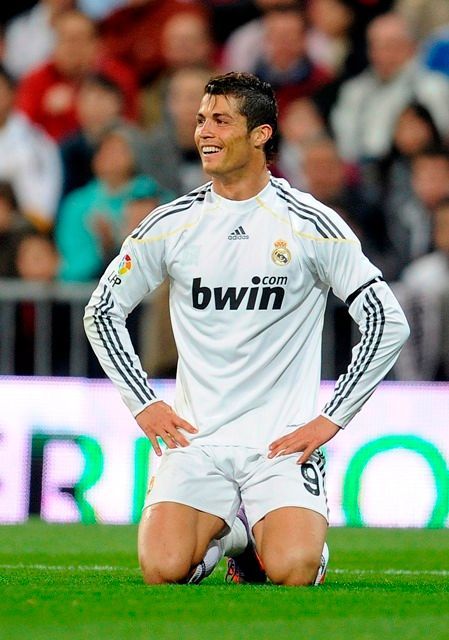 Cristiano Ronaldo při El Clásicu v roce 2010