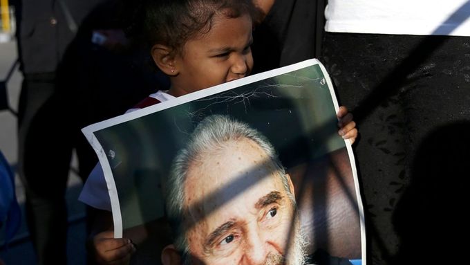 Na pohřeb nedorazí Fidelova sestra Juanita Castrová