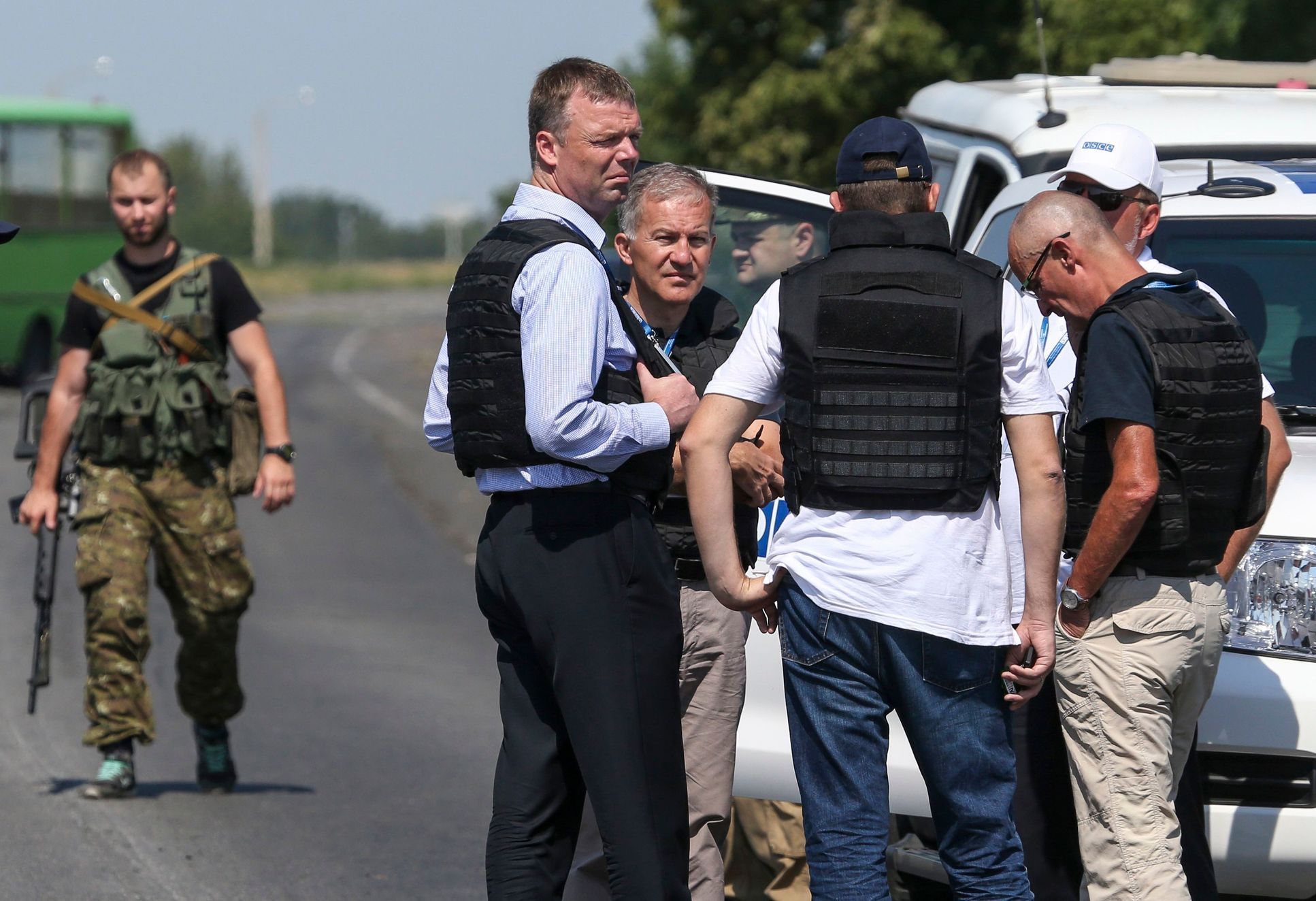 Příslušníci OBSE dorazili na východní Ukrajinu.
