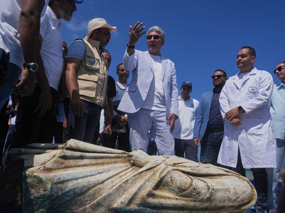 "Pod vodou je spousta objektů, ale množství těch, které můžeme vytáhnout, je omezené," řekl ministr pro cestovní ruch a starožitnosti Šaríf Fasí.