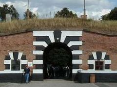 Vchod do památníku Terezín