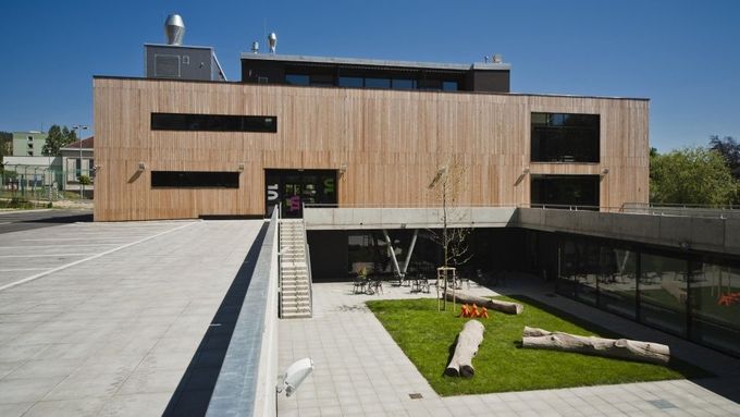 Stavba I. etapy Multifunkčního návštěvního, kulturního a vzdělávacího zařízení ve Vratislavicích nad Nisou