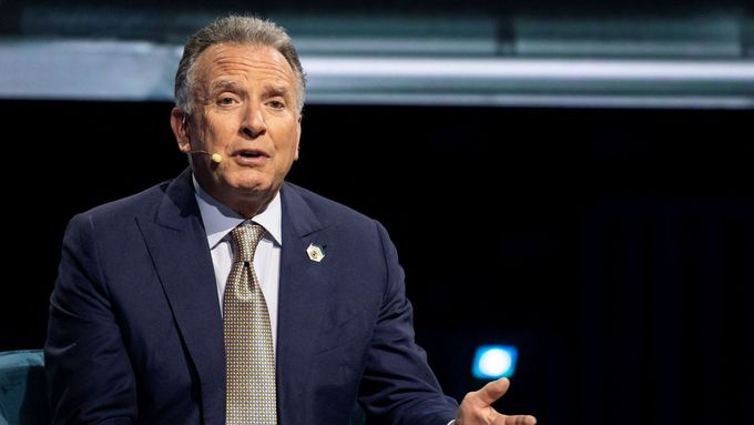 Steve Witkoff je úspěšný realitní investor a developer, ale jen Bůh ví, proč ho Trump pověřil těmi nejtěžšími diplomatickými úkoly.