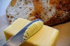 Nůž, díky kterému rozetřete máslo přímo z <strong>lednice</strong>!