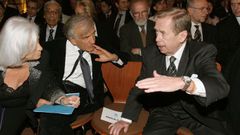 Elie Wiesel a Václav Havel