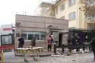 U ambasády USA v Ankaře vybuchla nálož