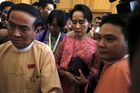 Barmská policie prohledala dům Su Ťij. Tvrdí, že našla nelegální vysílačky