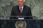 Vojenský zásah v Sýrii není řešením, řekl Klaus v OSN