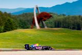 ... a peníze nápojového giganta Red Bull dostaly do hry také Grand Prix Rakouska, která se pojede na okruhu nazvaném podle očekávání Red Bull Ring.