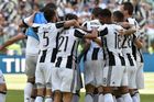 Juventus smetl Crotone 3:0 a získal šestý italský titul v řadě