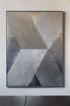 Lubomír Přibyl: Křížení – Protínající se plochy, 1982, aluminium, 162 x 122 cm.
