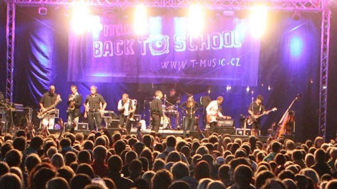 Oslava začátku školního roku s t-music Back to School je opět tu!