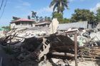 Obětí zemětřesení na Haiti už jsou téměř dva tisíce, ostrov zasáhla tropická bouře