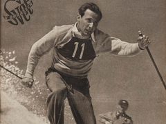 Zika Ascher byl také sjezdový lyžař. Reprezentoval republiku na mnoha závodech, v roce 1938 vyhrál Velkou cenu Československa.
