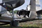 Rusové: V kabině letounu hořelo. Kvůli tajným opravám?