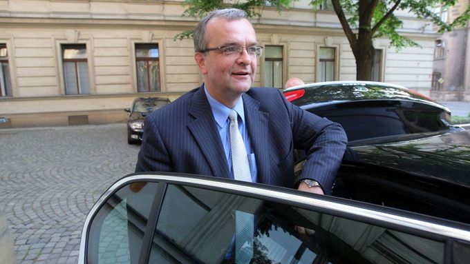 Návrh ministra financí Miroslava Kalouska se nelíbí Věcem veřejným.