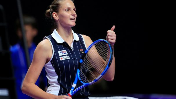 Karolína Plíšková v zápase se Simonou Halepovou na Turnaji mistryň 2019