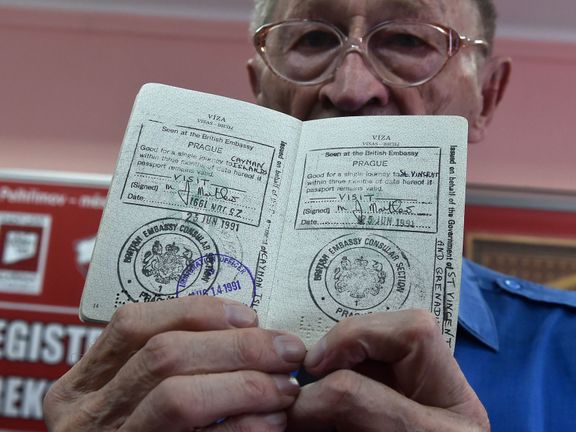 Miroslav Šnejdar měl hned několik pasů. I ten pro pracovníky OSN.