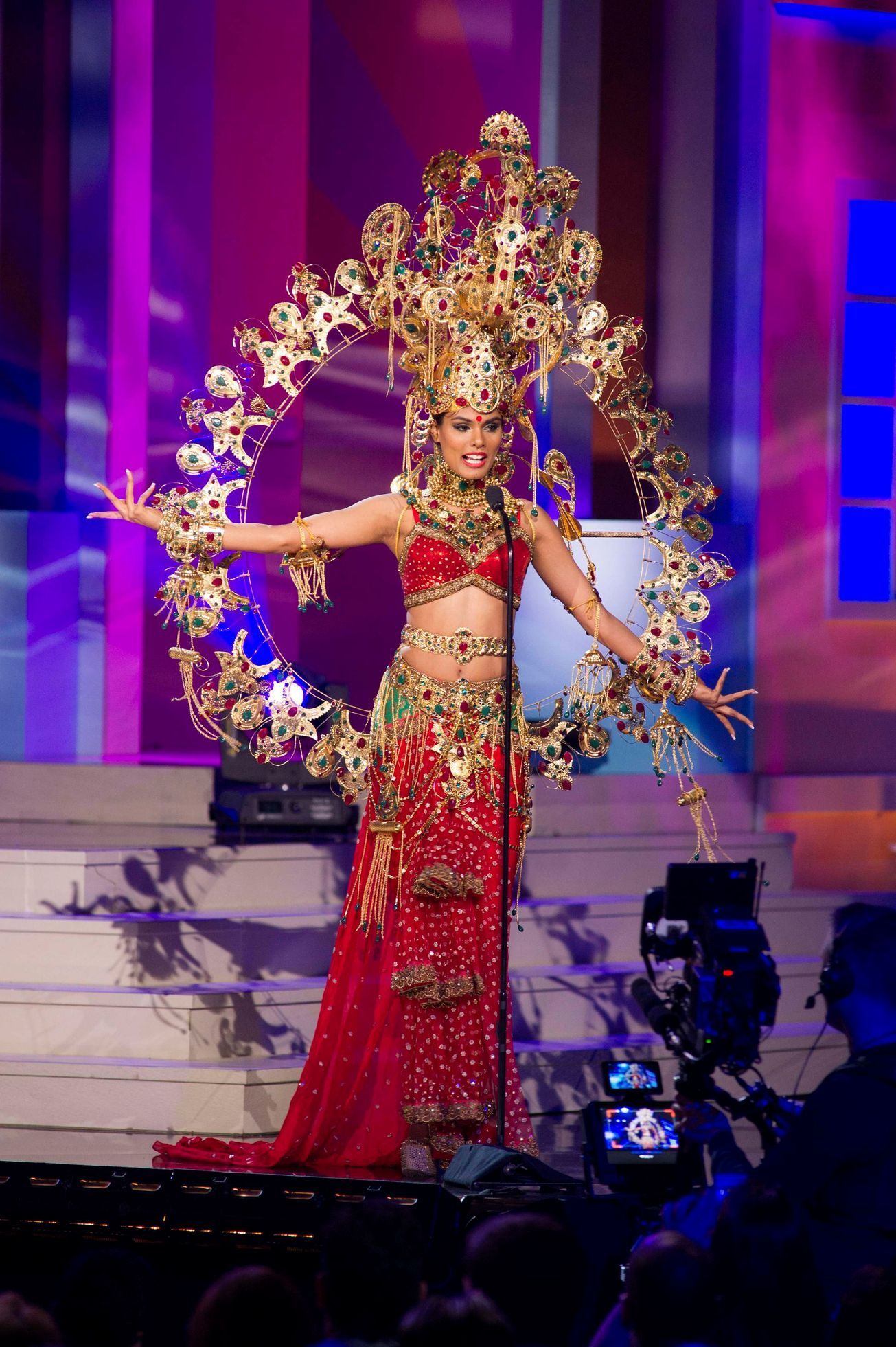 Noyonita Lodh, Miss Indie 2014, (Miss Universe v Miami)