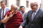 Dalajlama v Praze - setkání s ministrem kultury Danielem Hermanem