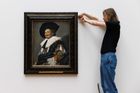 Mistr barokního úsměvu. Nejslavnější obraz Franse Halse cestuje poprvé od roku 1870